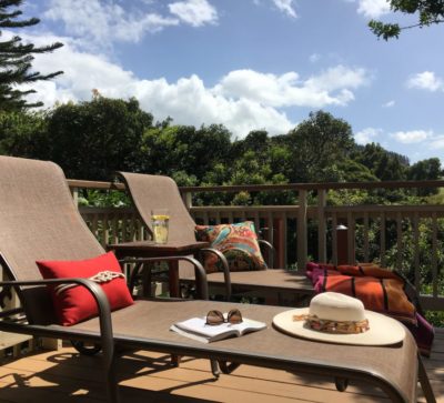 Maui Cottage Rental Sunny Vacation Deck