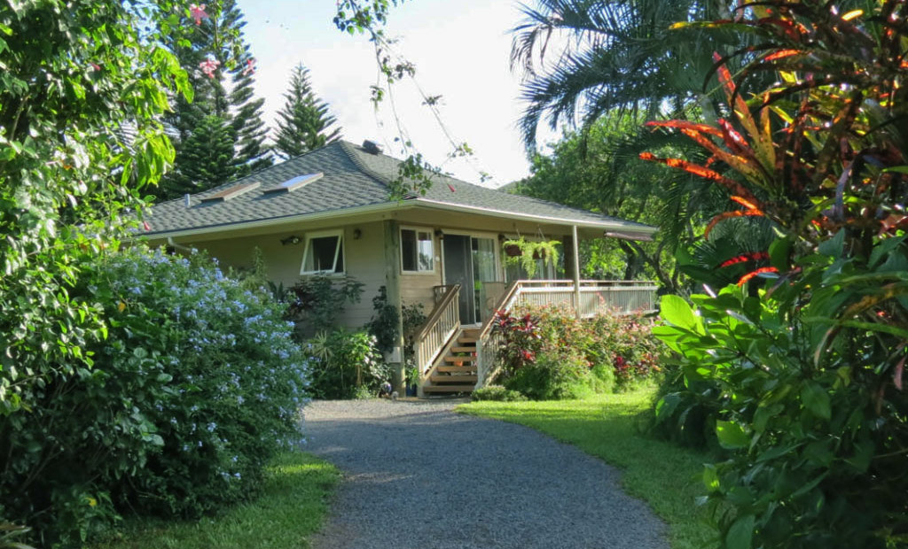 Maui Cottage Rental, Private Romantic Maui Honeymoon Cottage Rental